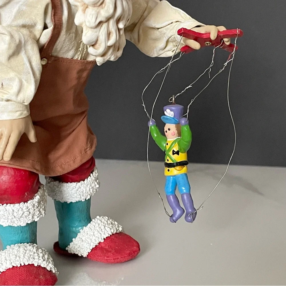 Marionette Santa - Clothtique Possible Dreams by Dept 56